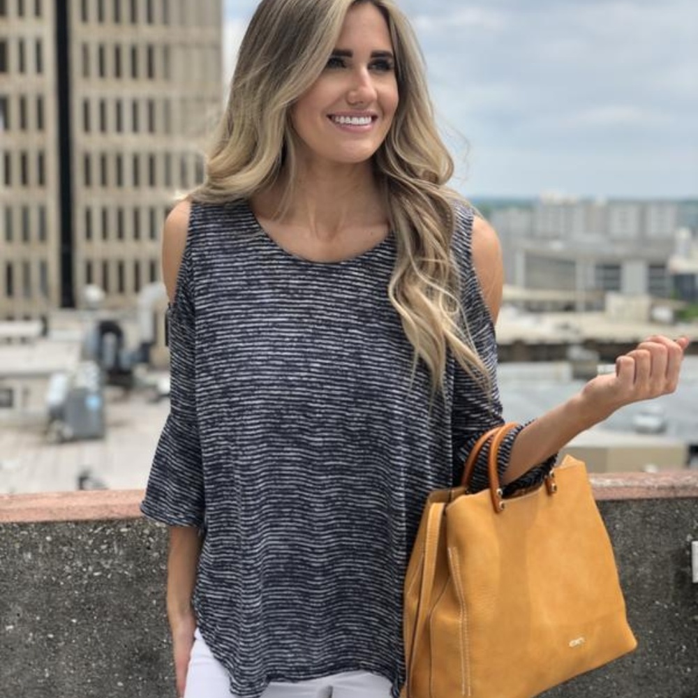 Hacci Stripe Cold Shoulder - Picture 1 of 3